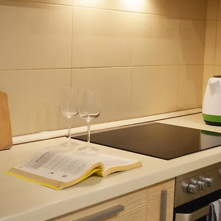 Antigona * סקופיה