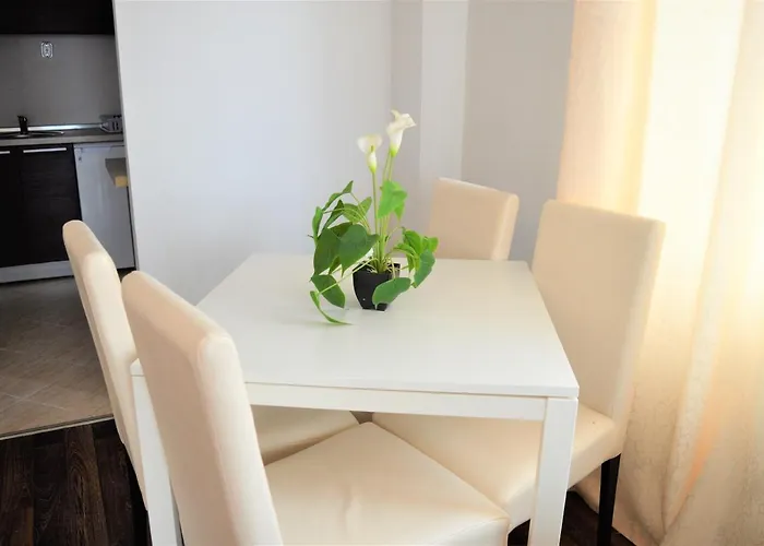 Apartment Antigona *